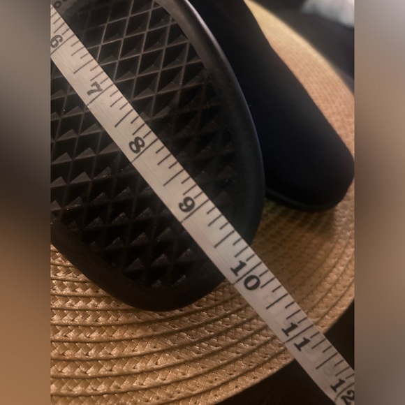 AEROSOLES black flat slip on shoes 7.5 - Picture 8 of 12